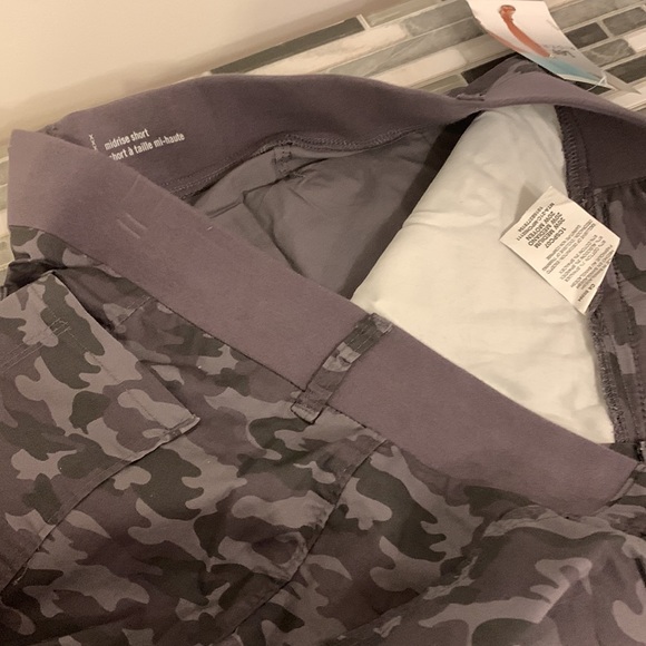 RIDERS BY LEE Camouflage Pattern Grey Utility Shorts Size 20W plus size - Picture 14 of 14